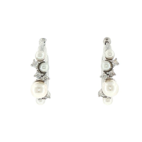 A Modern Twist on Classic Pearls. Image 3 Bryan Jewelry Prattville, AL