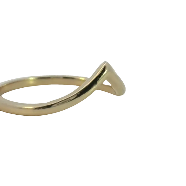 Chevron Band in 18ky Image 2 Bryan Jewelry Prattville, AL