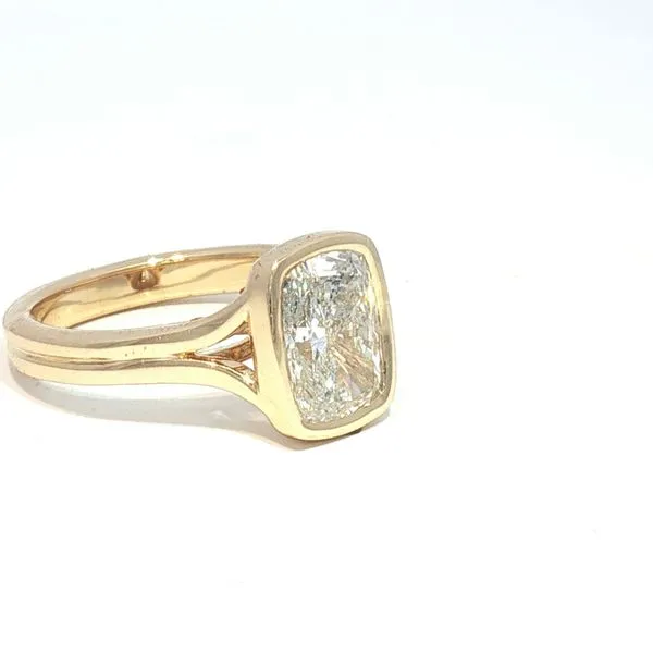 Cushion-Cut Perfection - Lab Grown Diamond Ring Image 2 Bryan Jewelry Prattville, AL