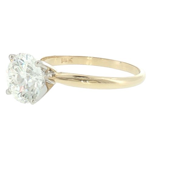 Radiant Classic: Round Brilliant Diamond Solitaire Image 3 Bryan Jewelry Prattville, AL