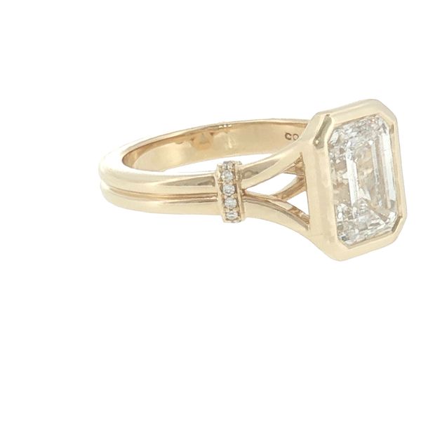 Contemporary Elegance: Emerald Cut Bezel Diamond Engagement Ring Image 2 Bryan Jewelry Prattville, AL