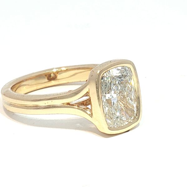 Cushion-Cut Perfection - Lab Grown Diamond Ring Image 2 Bryan Jewelry Prattville, AL
