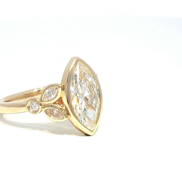 Marquise Elegance— Lab Grown Engagement Ring Image 2 Bryan Jewelry Prattville, AL