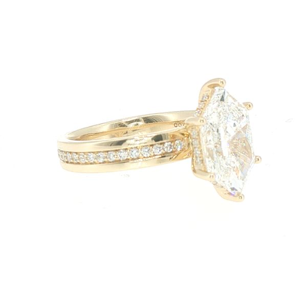 Duchess-Cut Hidden Halo Brilliance Image 3 Bryan Jewelry Prattville, AL