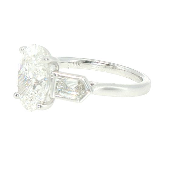 Lab Grown Oval Diamond Ring Image 2 Bryan Jewelry Prattville, AL