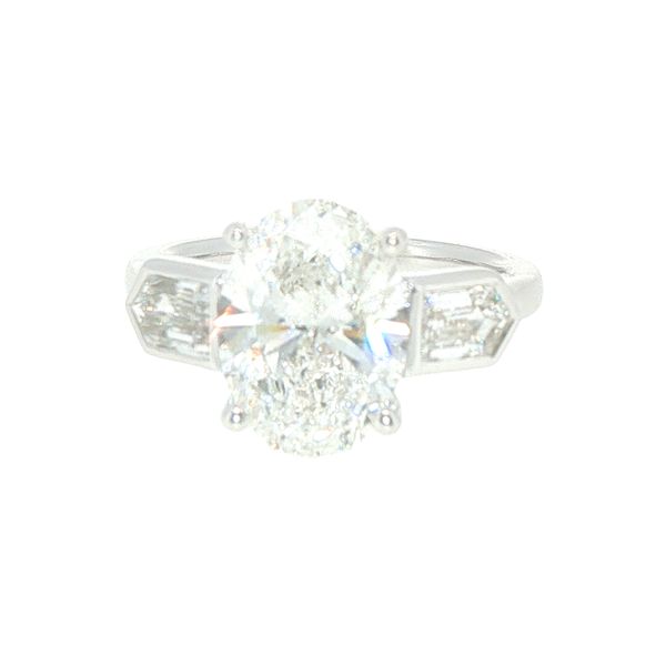 Lab Grown Oval Diamond Ring Bryan Jewelry Prattville, AL