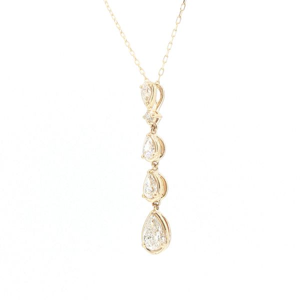 1ctw Lab-Grown Diamond Graduated Drop Pendant in 14K Yellow Gold Image 3 Bryan Jewelry Prattville, AL