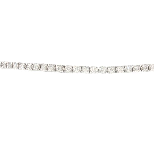 Classic Tennis Style with Everyday Diamond Brilliance. Bryan Jewelry Prattville, AL