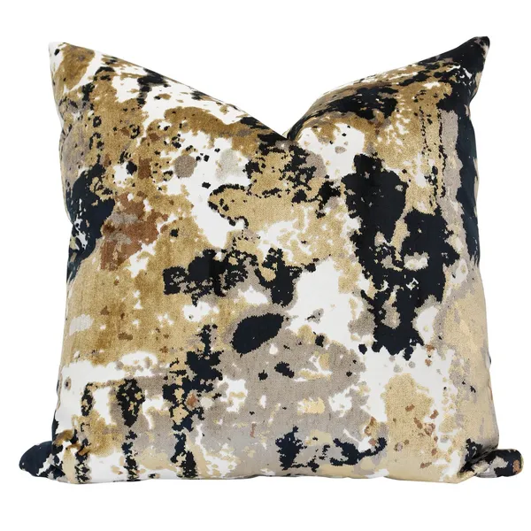 Harp & Finial Cosmo Molten Pillow Carats Mcallen, TX