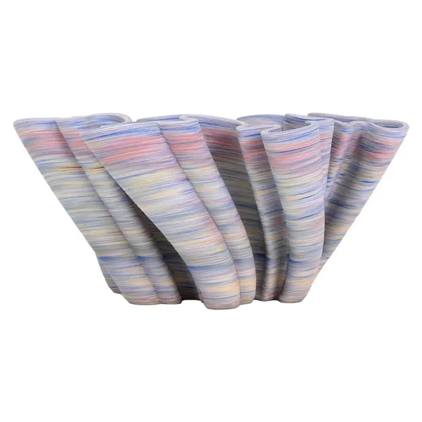 Anselm Wavy Short Vase Porcelain Carats Mcallen, TX