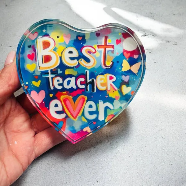 Best Teacher Gift  Crystal Heart Paperweight Table Decor Image 2 Carats Mcallen, TX