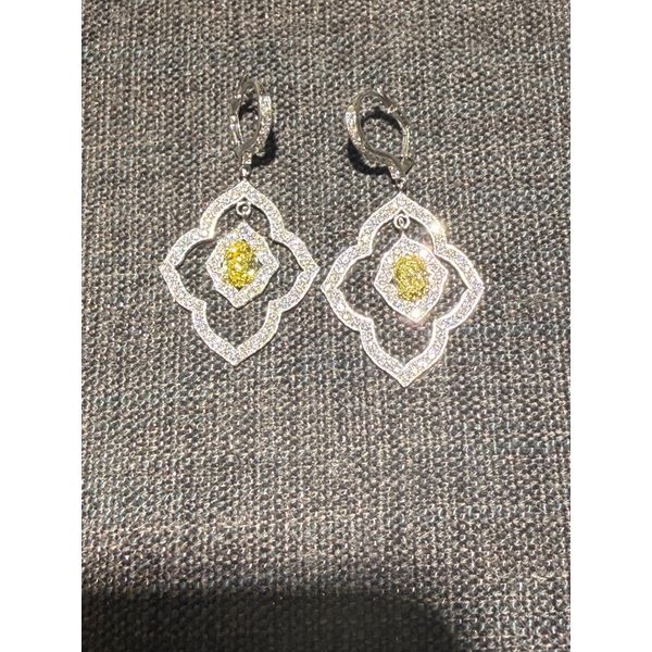 Earrings Carats Mcallen, TX