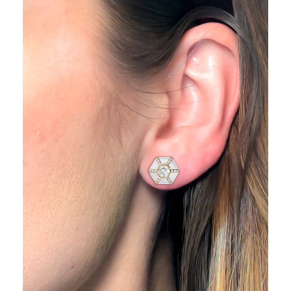 QUEEN HEXAGON DIAMOND STUD WITH WHITE ENAMEL IN 18K YELLOW GOLD Image 2 Carats Mcallen, TX