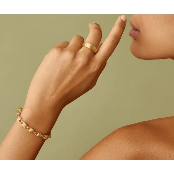 MARCO BICEGO LUCIA 18K Yellow Gold Small Link Bracelet Image 3 Carats Mcallen, TX
