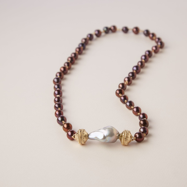 White Baroque Pearl Centerpiece Carats Mcallen, TX