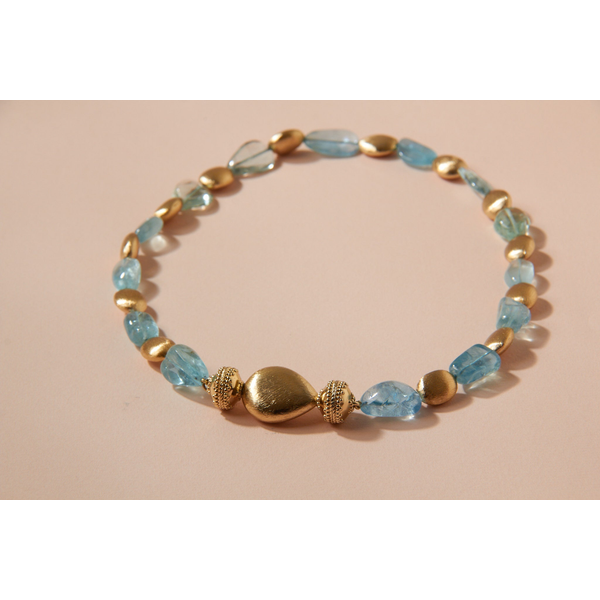 Gold Rush Large Teardrop Centerpiece Image 2 Carats Mcallen, TX
