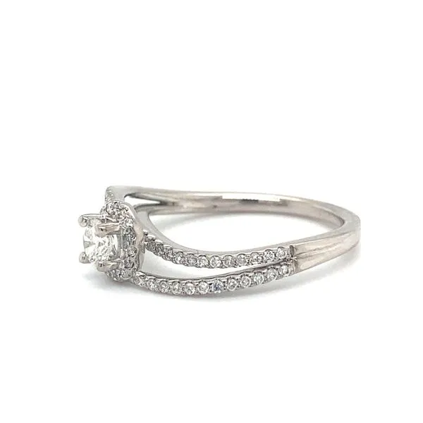 14 Karat White Gold Natural Diamond Estate Engagement Rin...