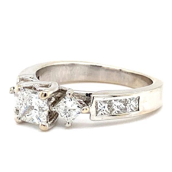 Natural Diamond Engagement Ring Image 2 Carroll / Ochs Jewelers Monroe, MI