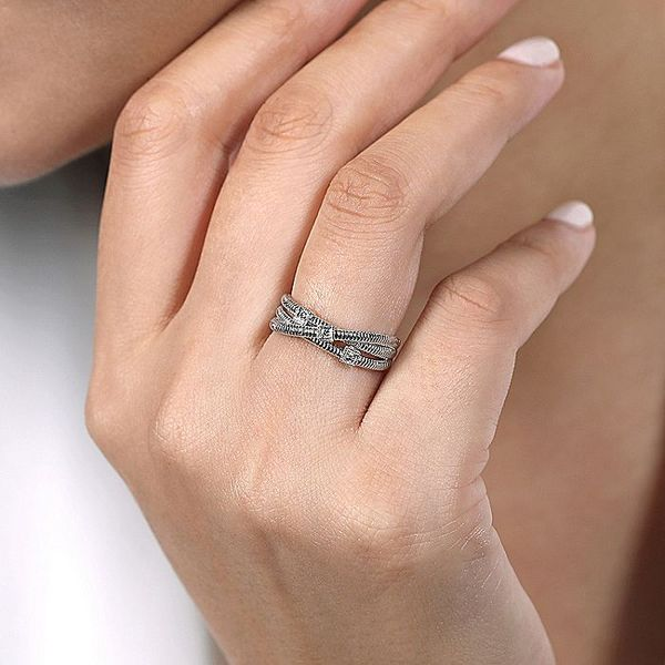 925 Sterling Silver Overlapping Diamond Station Ring Image 2 Carroll / Ochs Jewelers Monroe, MI