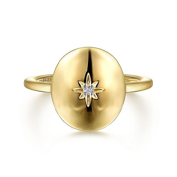 14K Yellow Gold Oval Medallion Ring with Diamond Star Center Carroll / Ochs Jewelers Monroe, MI