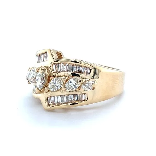 Diamond Fashion Ring Image 2 Carroll / Ochs Jewelers Monroe, MI