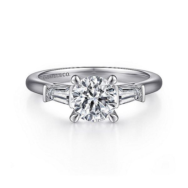 14K White Gold Round Three Stone Diamond Engagement Ring Carroll / Ochs Jewelers Monroe, MI