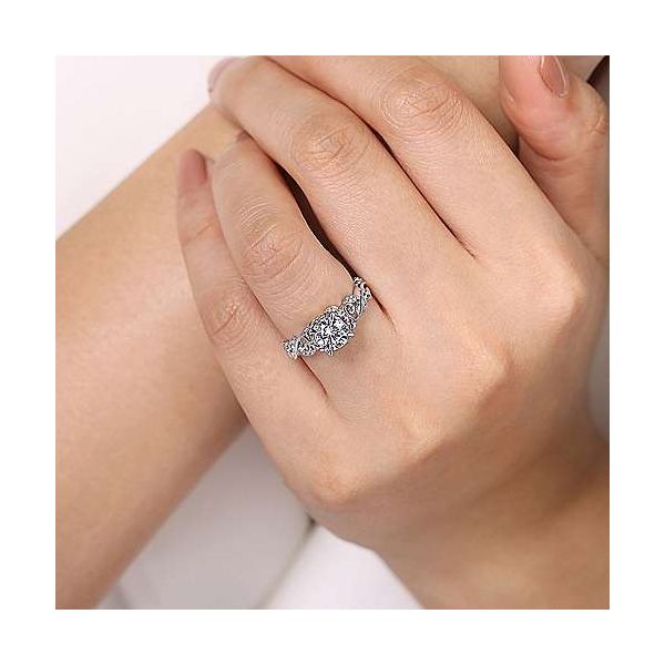 14K White Gold Floral Round Diamond Engagement Ring Image 3 Carroll / Ochs Jewelers Monroe, MI