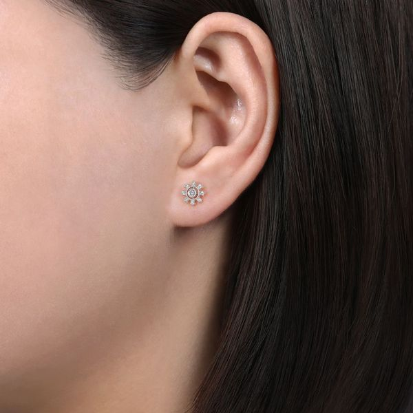 14K White Gold Diamond Flower Stud Earrings Image 2 Carroll / Ochs Jewelers Monroe, MI