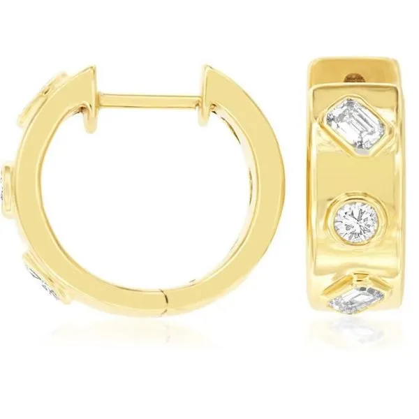 Earring Carroll / Ochs Jewelers Monroe, MI