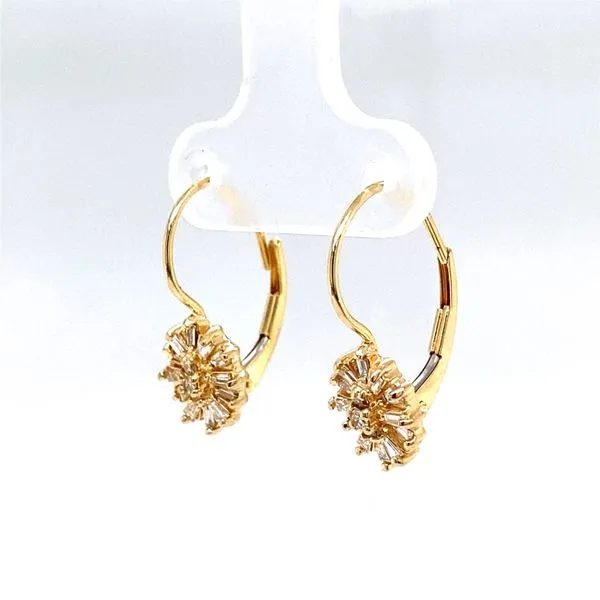 Earring Image 2 Carroll / Ochs Jewelers Monroe, MI