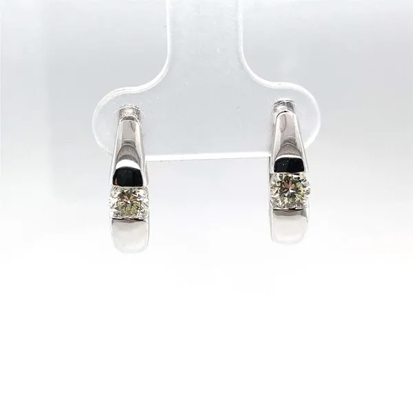 Earring Carroll / Ochs Jewelers Monroe, MI