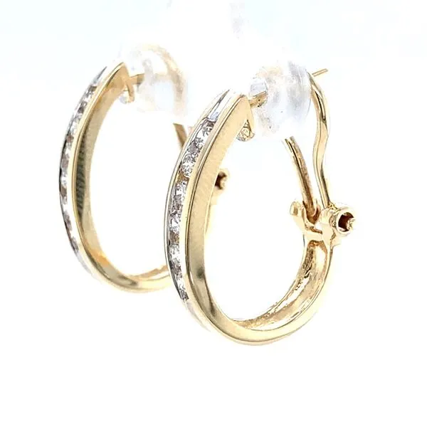 Earring Image 2 Carroll / Ochs Jewelers Monroe, MI