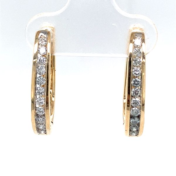 Earring Carroll / Ochs Jewelers Monroe, MI