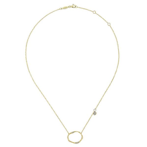 Hammered 14K Yellow Gold Circular Pendant Necklace with Diamonds Image 2 Carroll / Ochs Jewelers Monroe, MI