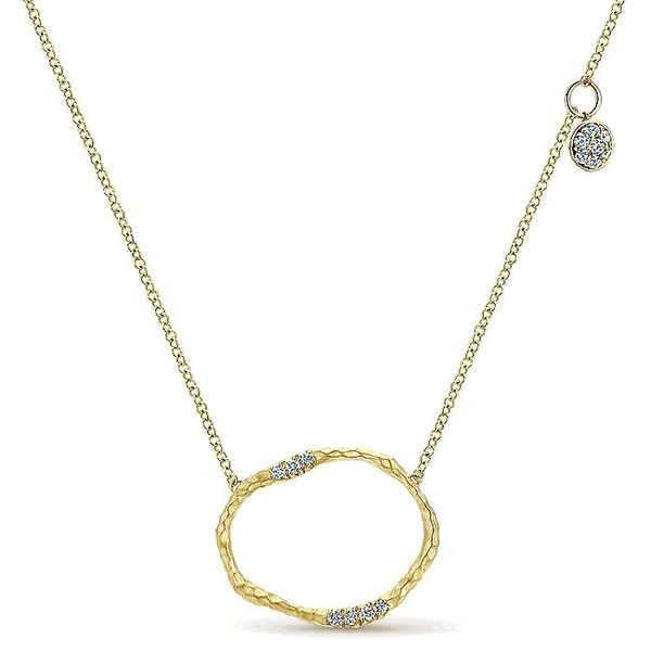 Hammered 14K Yellow Gold Circular Pendant Necklace with Diamonds Carroll / Ochs Jewelers Monroe, MI