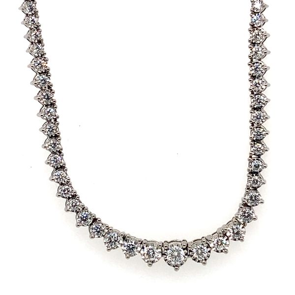 Necklace Carroll / Ochs Jewelers Monroe, MI