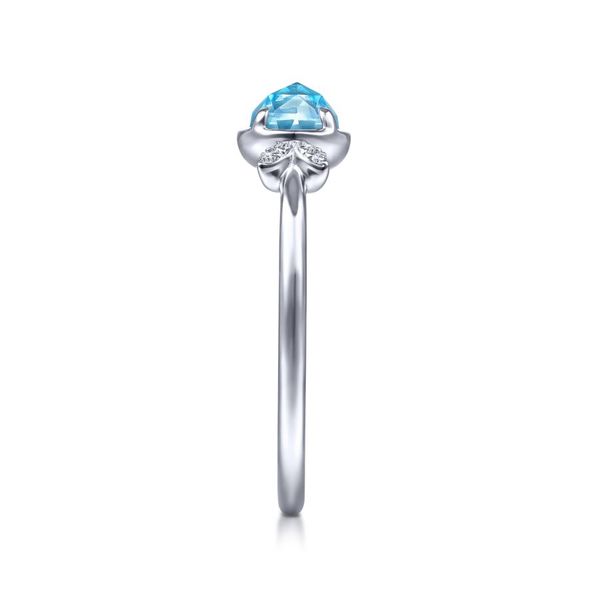 14K White Gold Floral Blue Topaz Diamond Ring Image 3 Carroll / Ochs Jewelers Monroe, MI