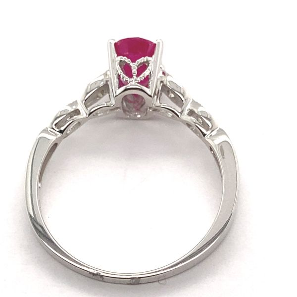 Ruby & Diamonds Vintage Ring in 14 Karat Image 2 Carroll / Ochs Jewelers Monroe, MI