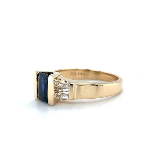 Ring Image 2 Carroll / Ochs Jewelers Monroe, MI