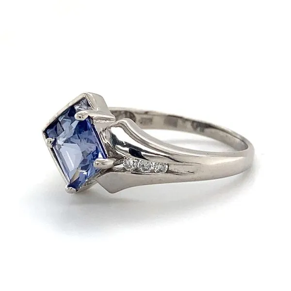 Ring Image 3 Carroll / Ochs Jewelers Monroe, MI