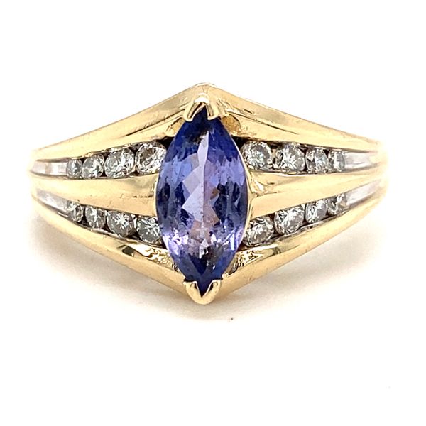 Ring Carroll / Ochs Jewelers Monroe, MI