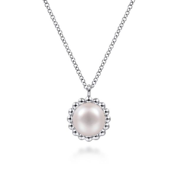 925 Sterling Silver Round Pearl Pendant Necklace with Beaded Frame Carroll / Ochs Jewelers Monroe, MI