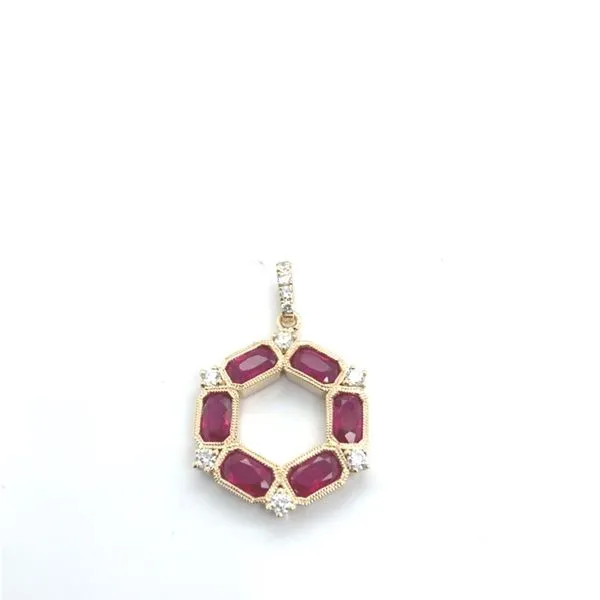 Pendant Carroll / Ochs Jewelers Monroe, MI