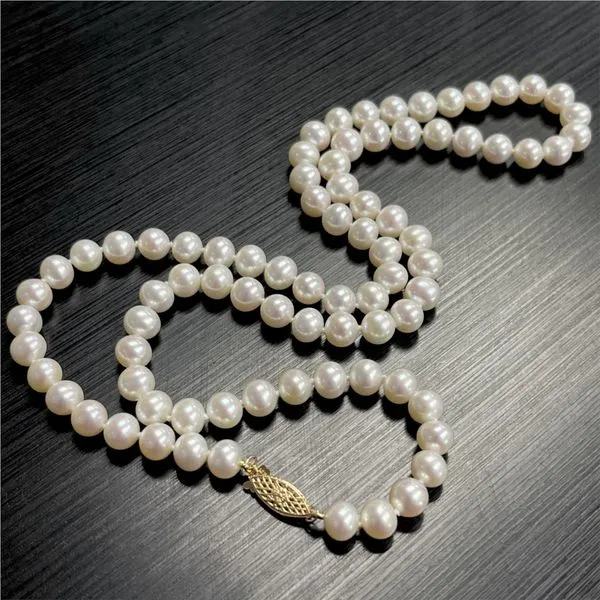 Freshwater Pearl Strand Necklace 24