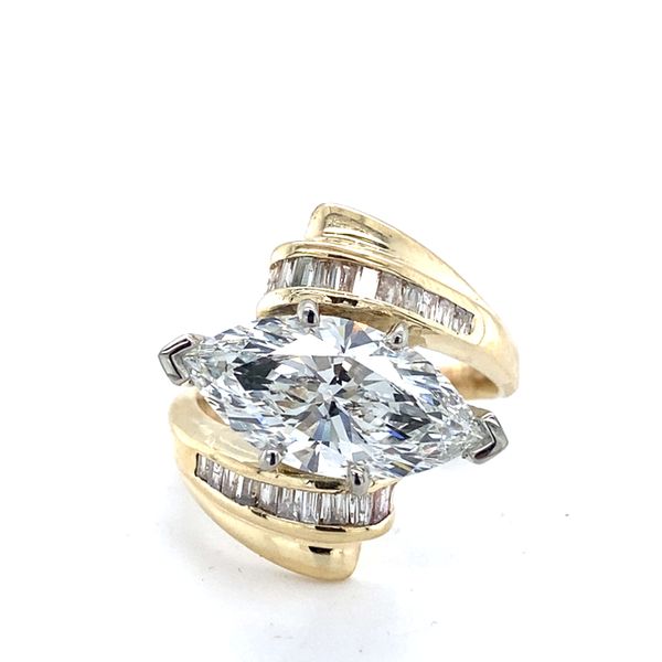 Engagement Ring Carroll / Ochs Jewelers Monroe, MI