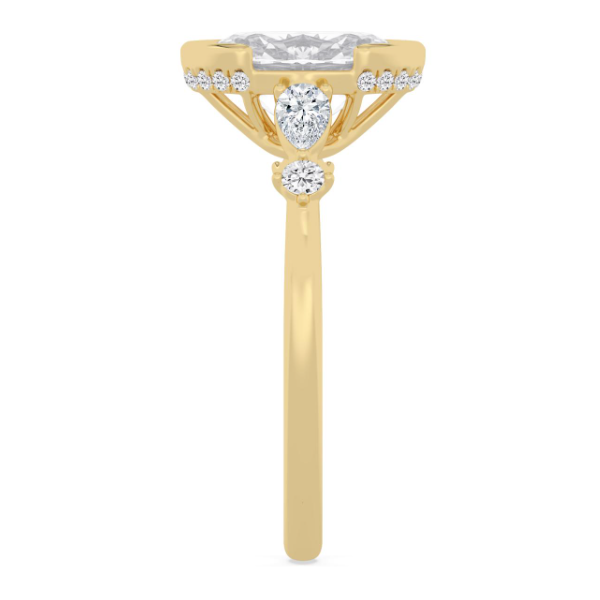 14 Karat Yellow Gold Oval Diamond Engagement Ring Image 3 Carroll / Ochs Jewelers Monroe, MI