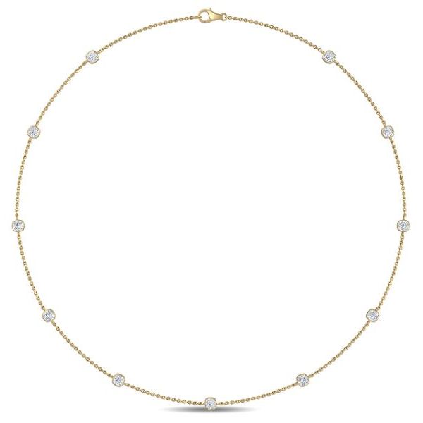 Necklace Carroll / Ochs Jewelers Monroe, MI