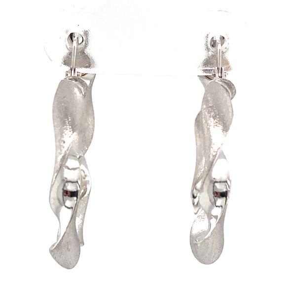 Earrings Image 2 Carroll / Ochs Jewelers Monroe, MI