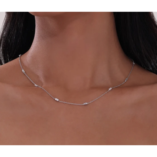 Silver Necklace Image 2 Carroll / Ochs Jewelers Monroe, MI
