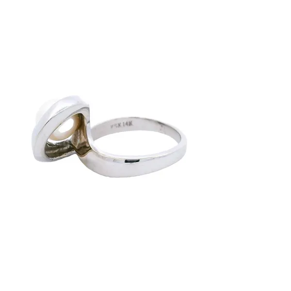 Estate Ring Image 2 Carroll's Jewelers Fort Lauderdale, FL